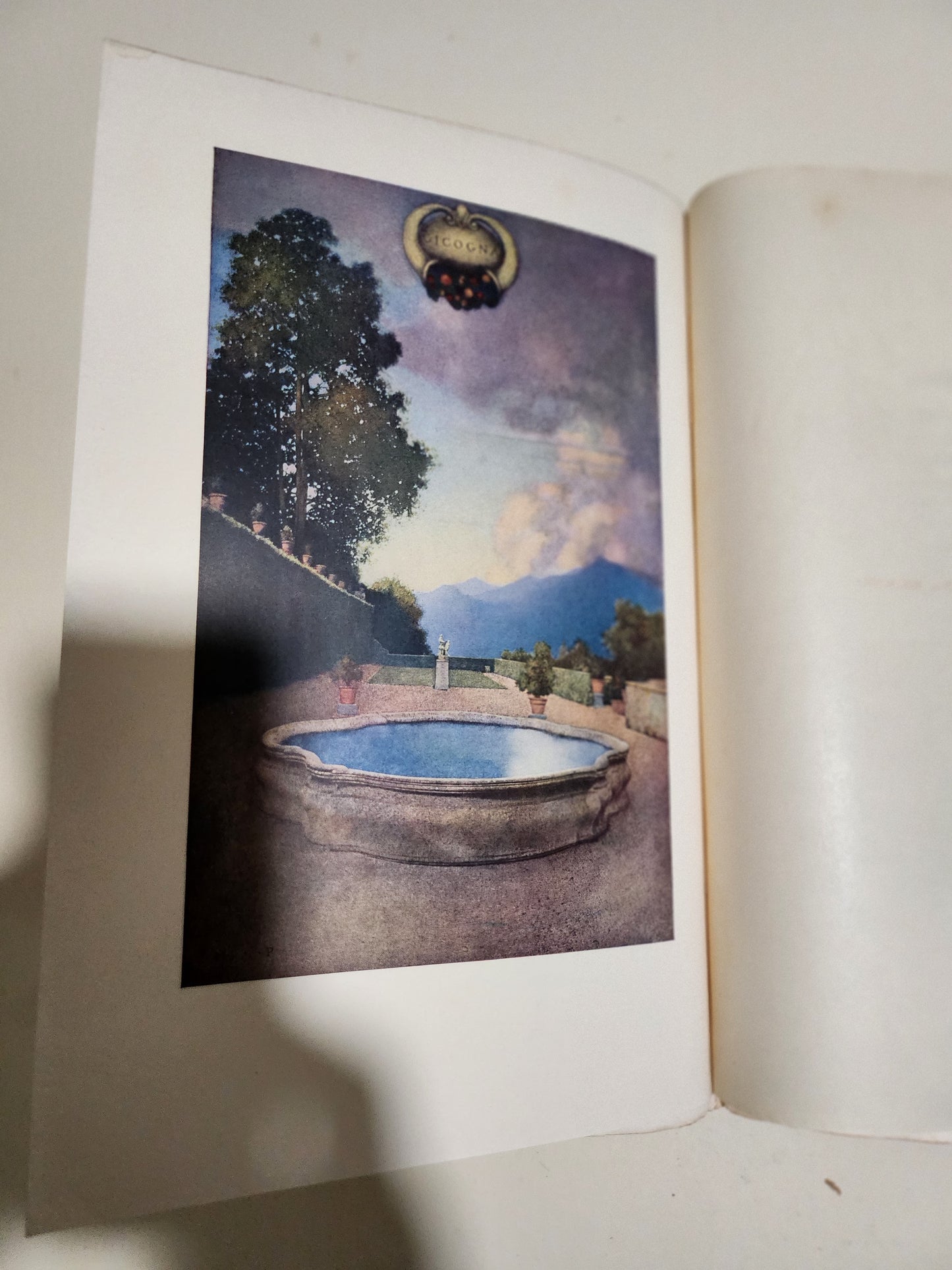 Maxfield Parrish illustration Villa Cicogna, Bisuschio