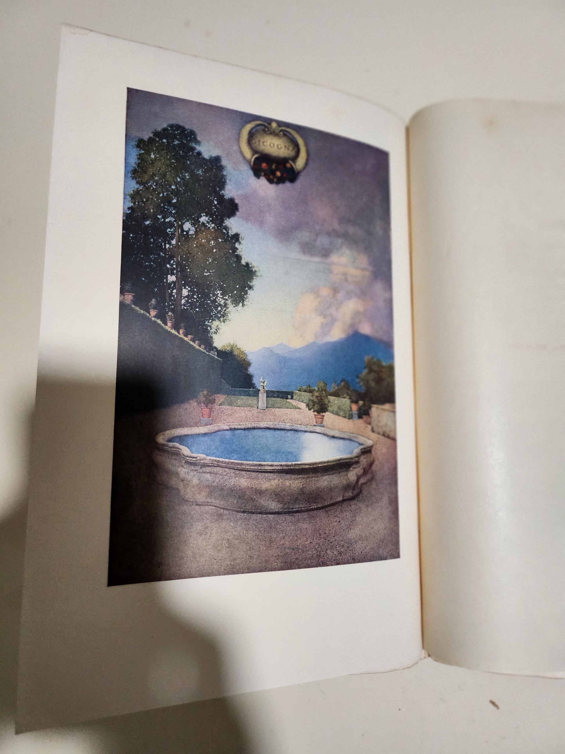 Maxfield Parrish illustration Villa Cicogna, Bisuschio
